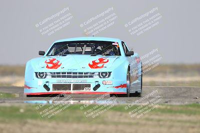 media/Oct-25-2025-CalClub SCCA (Sat) [[34c778dfbe]]/Group 3/Qualifying/